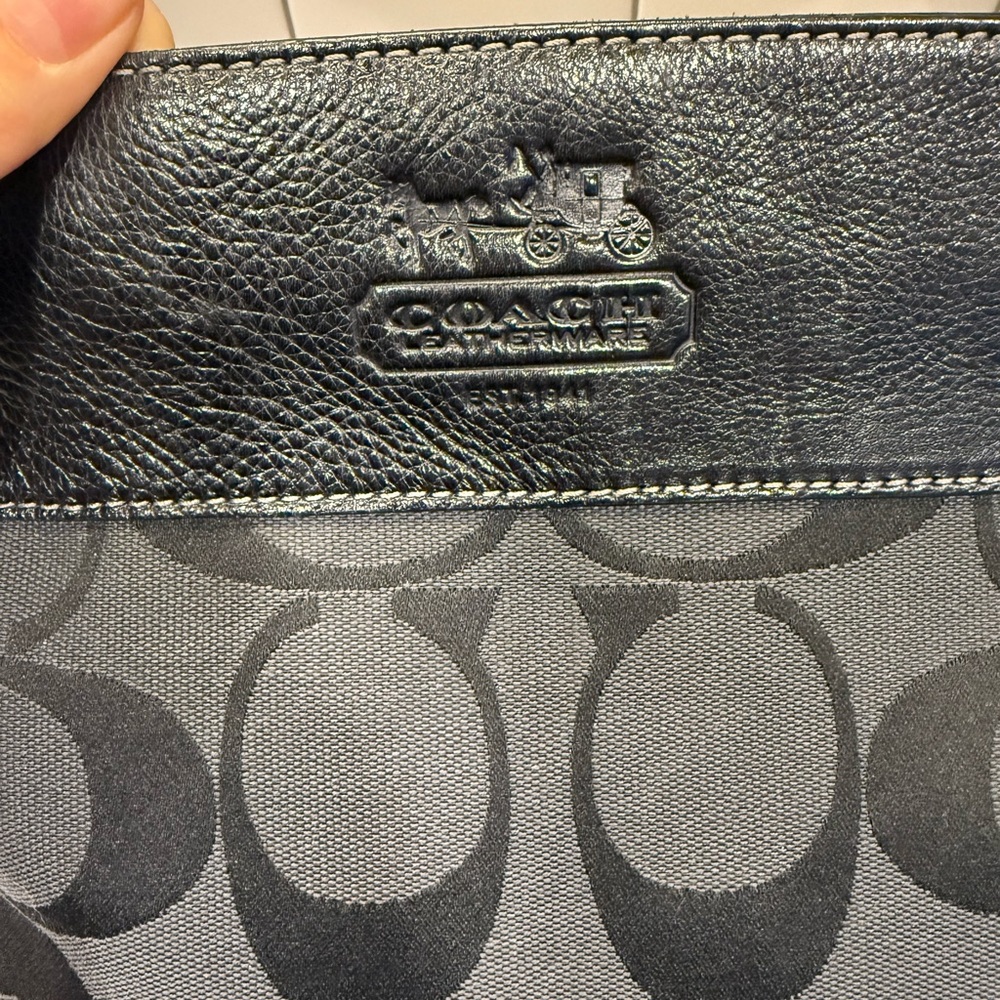 COACH Carly Black Signature Jacquard Black Leather Trim Zip C Hobo Shoulder Bag - Picture 3 of 8